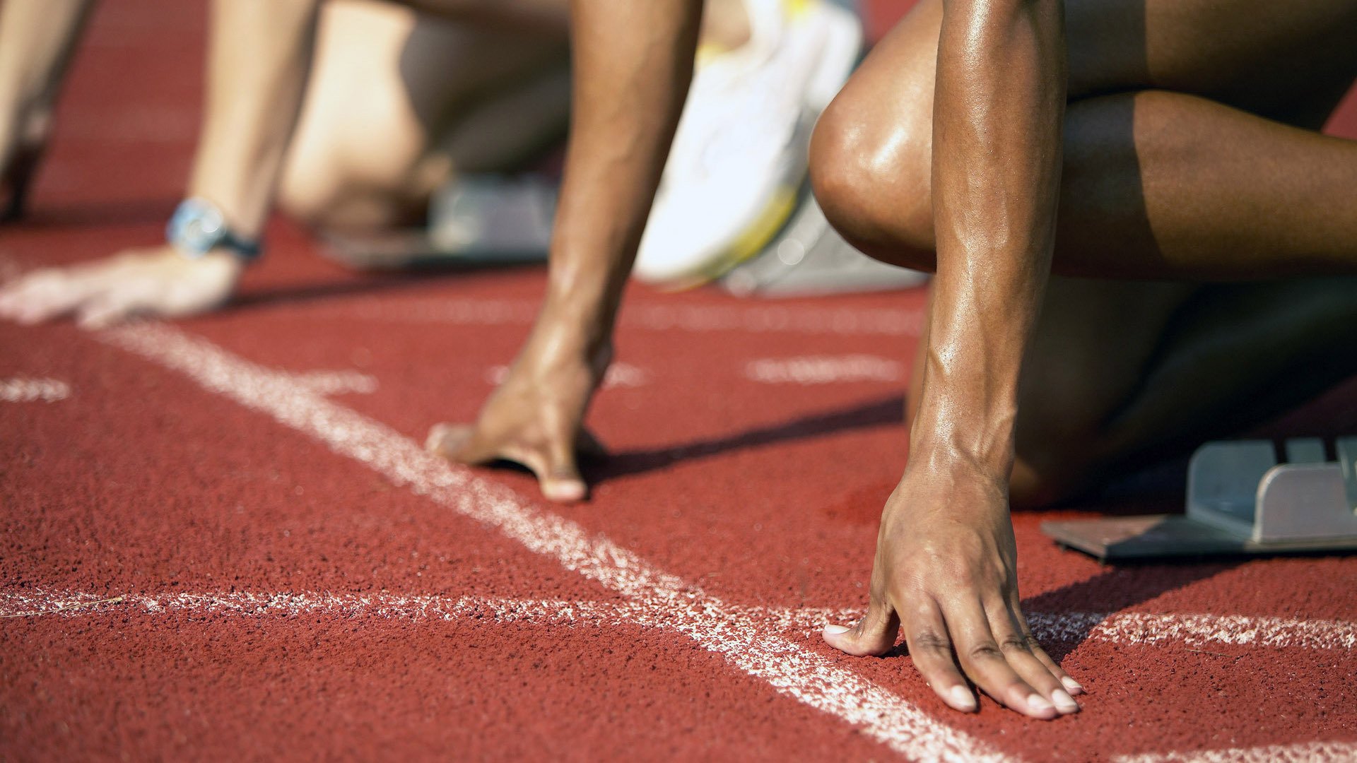 世界沙滩排球巡回赛多场焦点对抗精彩纷呈，世界沙滩排球锦标赛